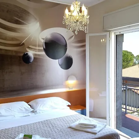 Hotel President 3*