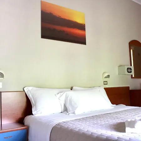 Отель President